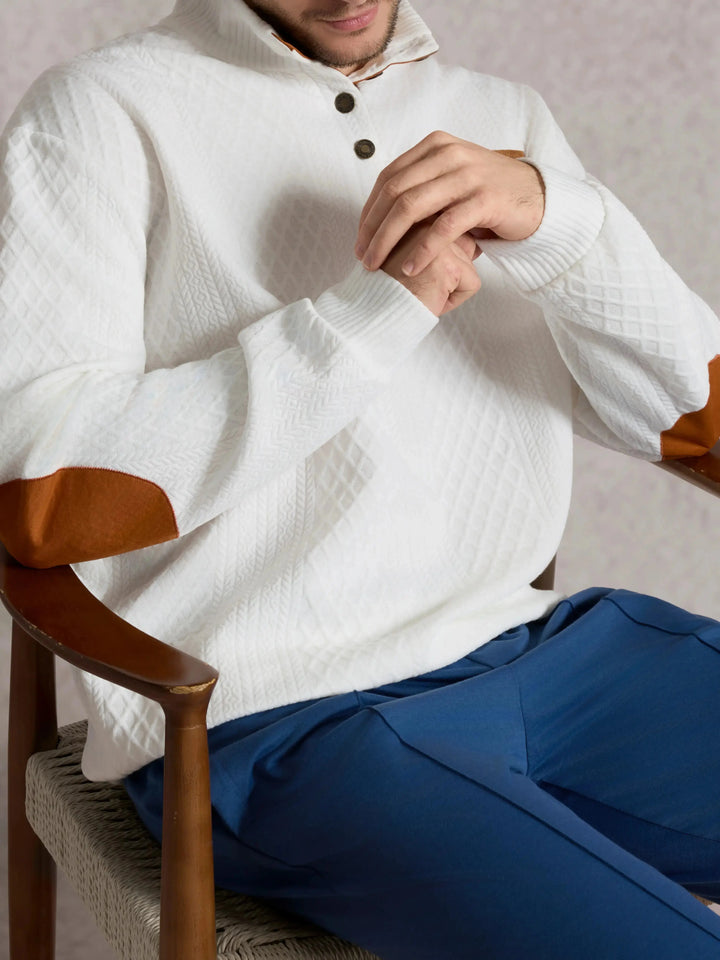 Close up of the white sweater&
