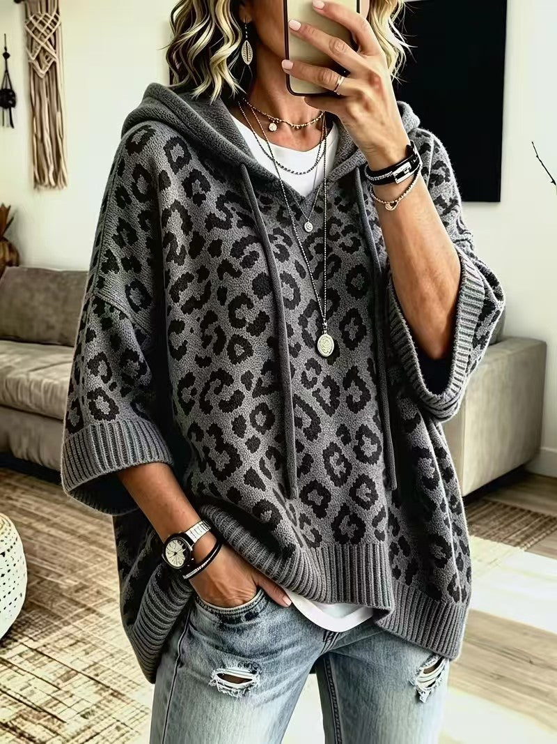 Grey leopard print hooded sweater with three-quarter sleeves